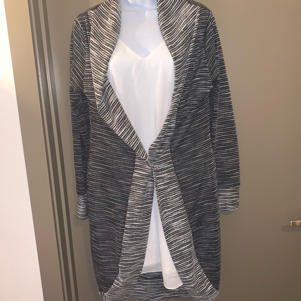 Casual long and comfy cardigan